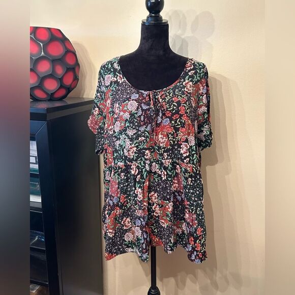 EUC Torrid Black Floral Textured Stretch Rayon Babydoll - Size 3 - Picture 6 of 10